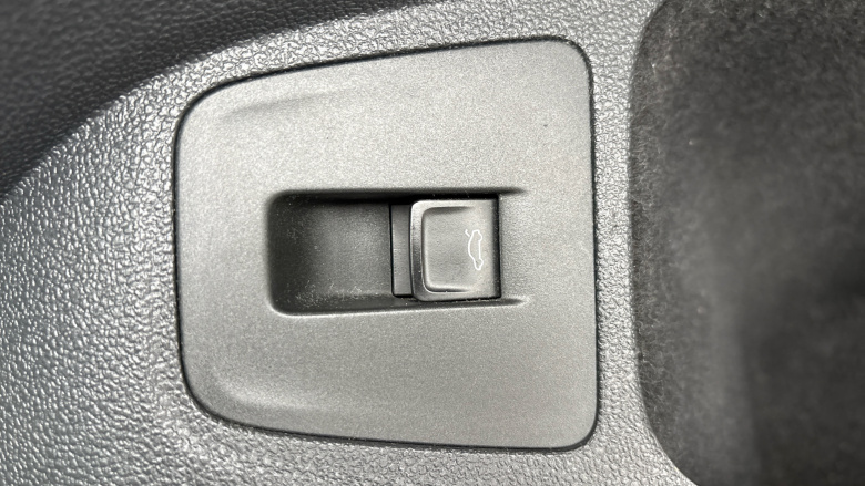 Volkswagen Tiguan 2.0 TSi 180 4Motion R-Line 5dr DSG Petrol Estate